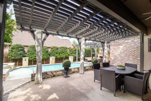 7419 Big Tree Cove, Tyler, TX 75703