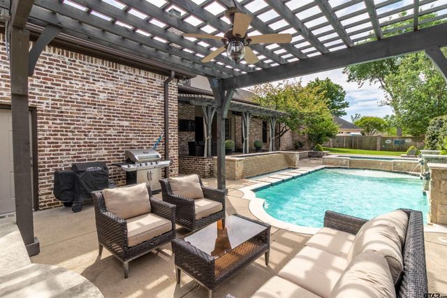 7419 Big Tree Cove, Tyler, TX 75703