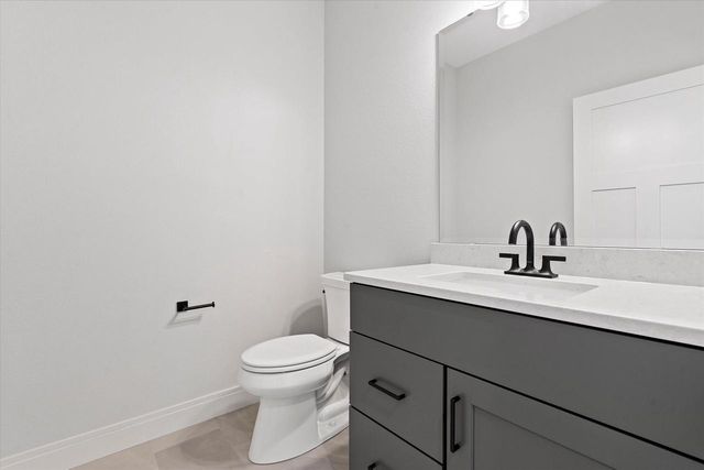 1344 Mohican TRAIL, Waukesha, WI 53189