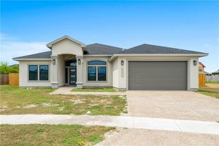 6802 Crosswind Dr, Corpus Christi, TX 78414