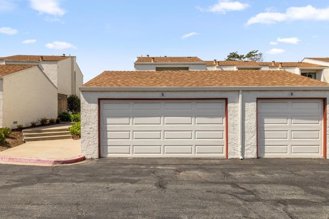 3137 Seacrest Avenue 5, Marina, CA 93933