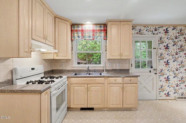10024 Seawell Drive, Wake Forest, NC 27587