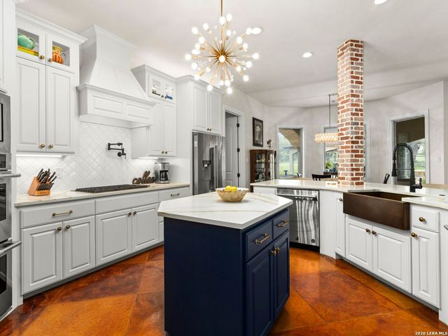 133 WINDSTONE, Spring Branch, TX 78070