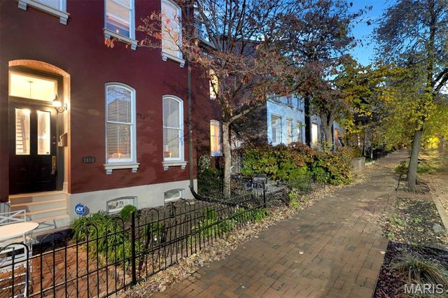 1913 Lasalle Street, St Louis, MO 63104