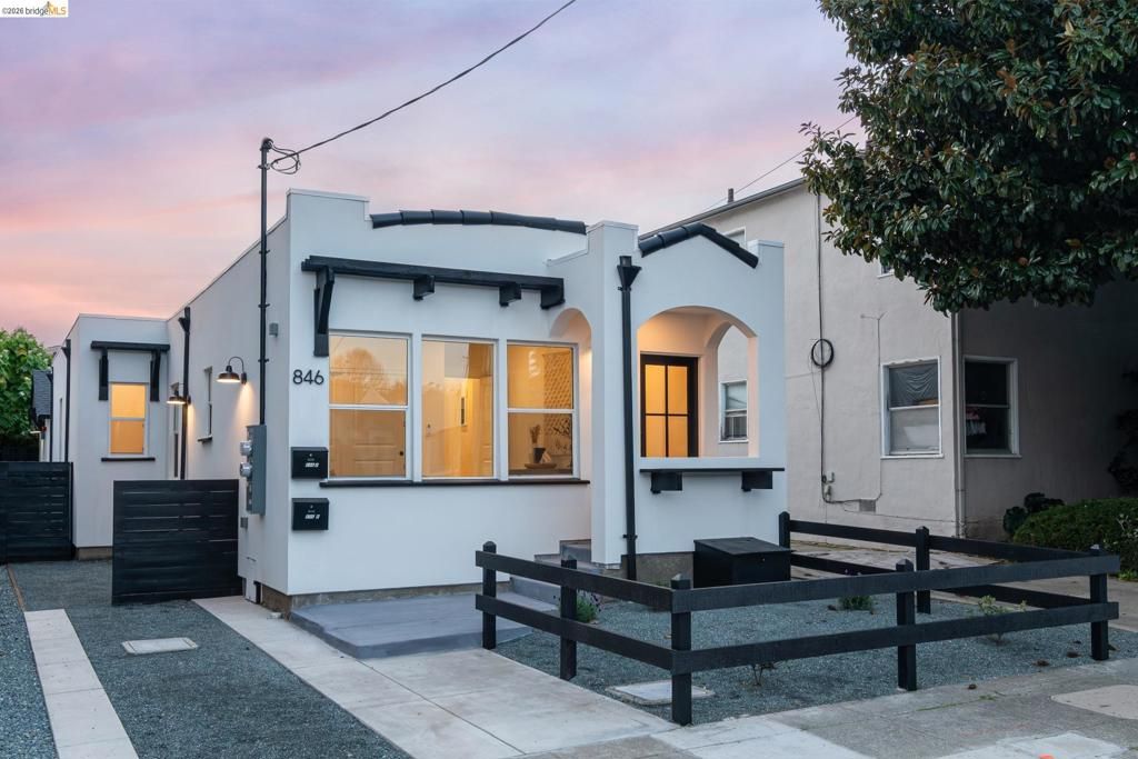Image 1 of property listing at 846 846 Adams St, Albany, CA 94706