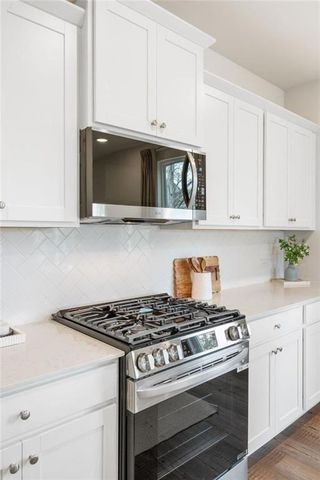 312 EARNSHAW Avenue, Mcdonough, GA 30253