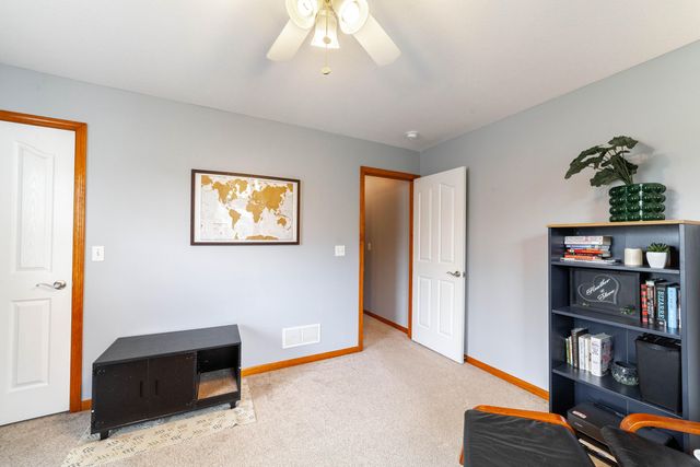 2509 LONGVIEW DR, Columbia, MO 65203