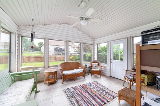 2509 LONGVIEW DR, Columbia, MO 65203