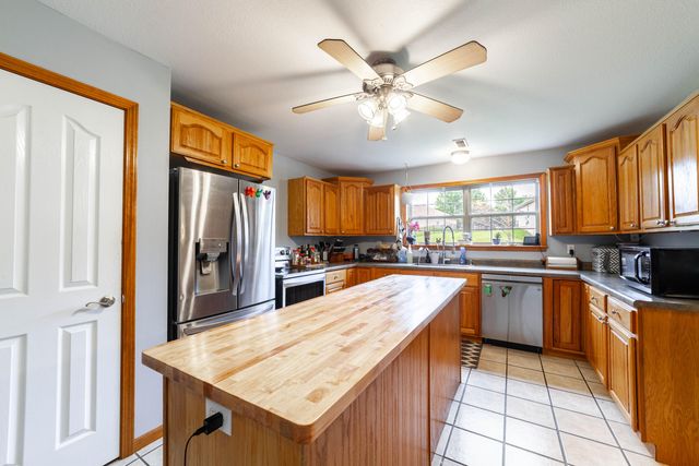 2509 LONGVIEW DR, Columbia, MO 65203