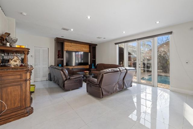 1360 SW 142nd Ave 0, Miami, FL 33184