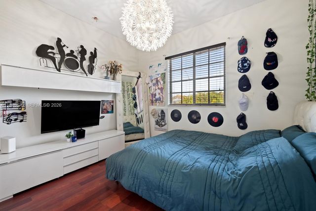 1360 SW 142nd Ave 0, Miami, FL 33184