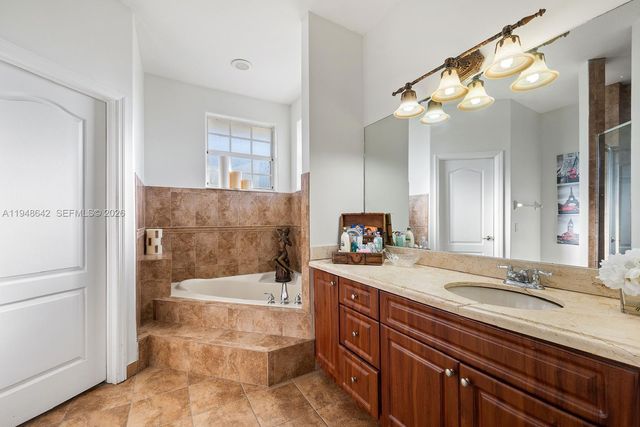 1360 SW 142nd Ave 0, Miami, FL 33184