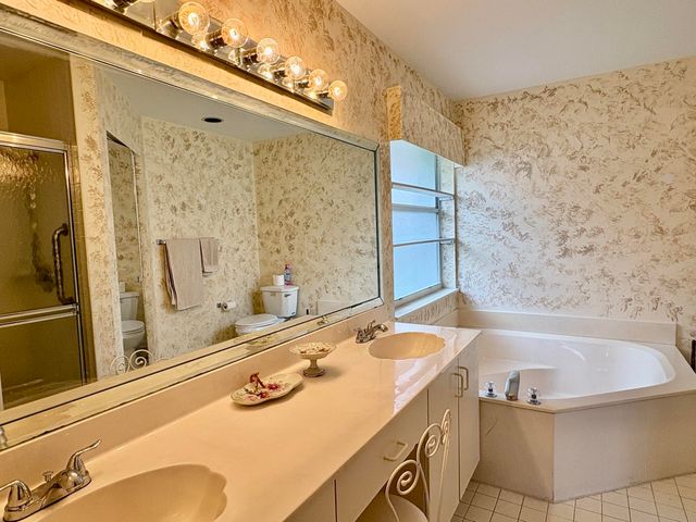 7702 MAJESTIC PALM Drive, Boynton Beach, FL 33437