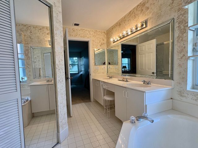 7702 MAJESTIC PALM Drive, Boynton Beach, FL 33437