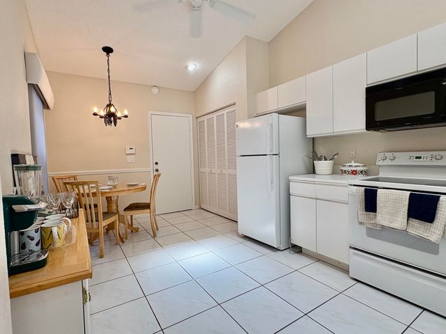 7702 MAJESTIC PALM Drive, Boynton Beach, FL 33437