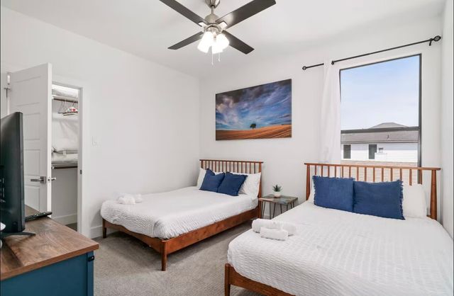 2027 Mcbroom Street, Dallas, TX 75212