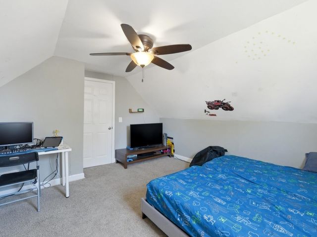 114 Geneva Avenue, Bellwood, IL 60104