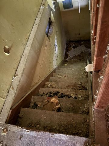 11108 Silver Lake Road, South Lyon, MI 48178