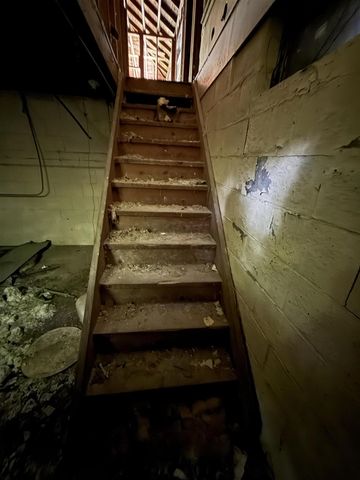 11108 Silver Lake Road, South Lyon, MI 48178