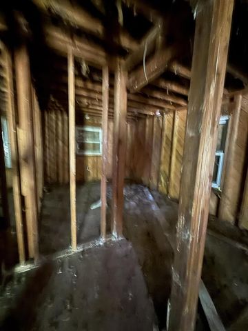 11108 Silver Lake Road, South Lyon, MI 48178