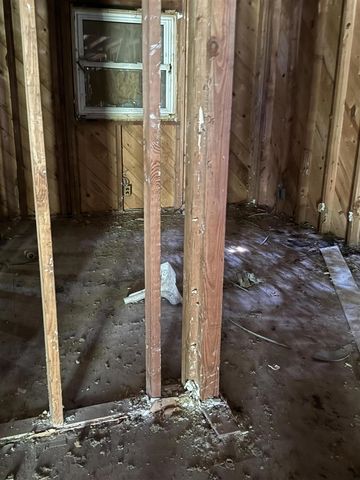 11108 Silver Lake Road, South Lyon, MI 48178