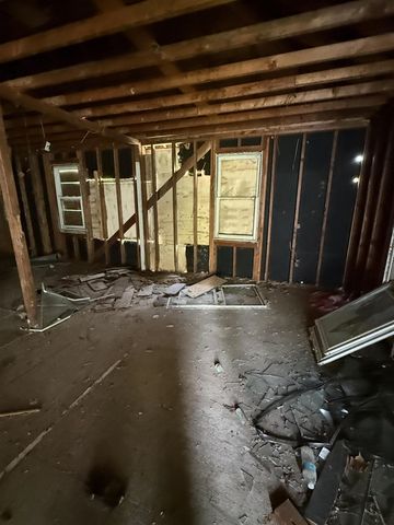 11108 Silver Lake Road, South Lyon, MI 48178