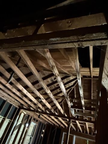 11108 Silver Lake Road, South Lyon, MI 48178