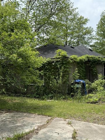 11108 Silver Lake Road, South Lyon, MI 48178