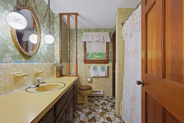 80 Cedarwood Road, Hanover, MA 02339