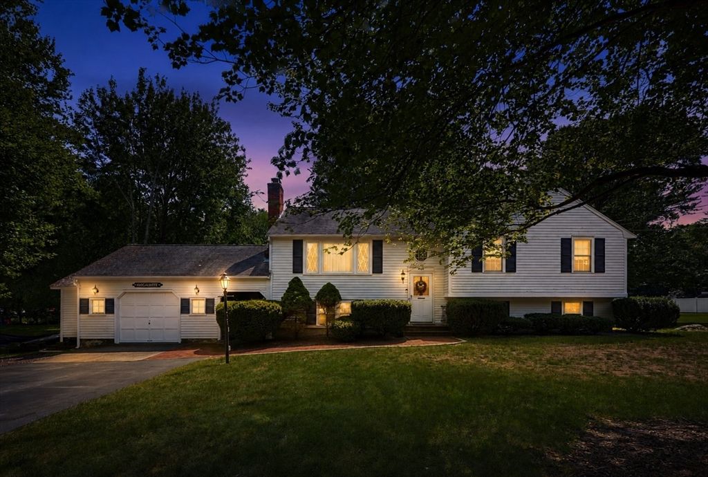 80 Cedarwood Road, Hanover, MA 02339