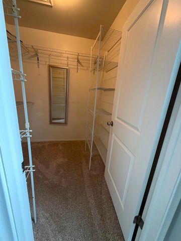 1093 Green Meadows Drive, Grand Blanc, MI 48439