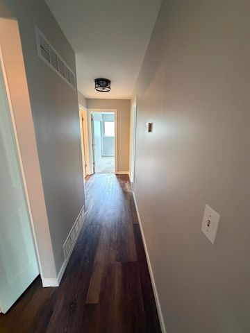 1093 Green Meadows Drive, Grand Blanc, MI 48439