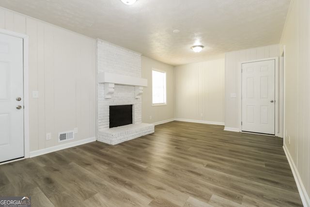 2255 Kings Forest Drive SE, Conyers, GA 30013