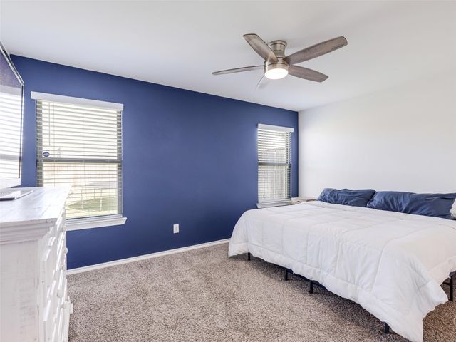 945 English Drive, Aubrey, TX 76227