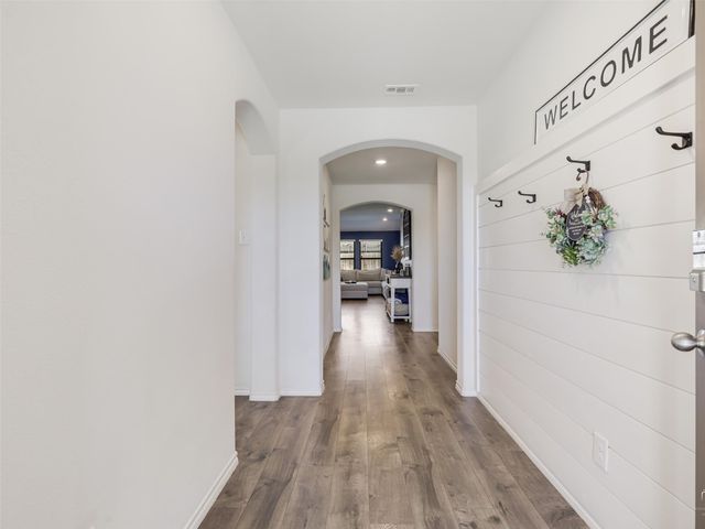 945 English Drive, Aubrey, TX 76227