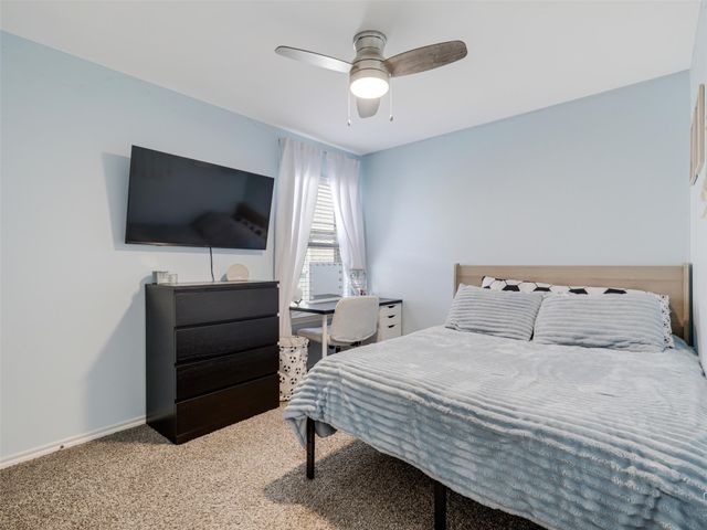 945 English Drive, Aubrey, TX 76227