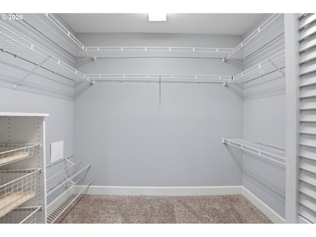 520 Se COLUMBIA RIVER Dr 422, Vancouver, WA 98660