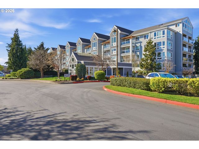 520 Se COLUMBIA RIVER Dr 422, Vancouver, WA 98660