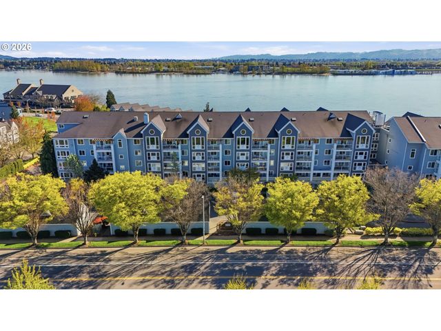 520 Se COLUMBIA RIVER Dr 422, Vancouver, WA 98660