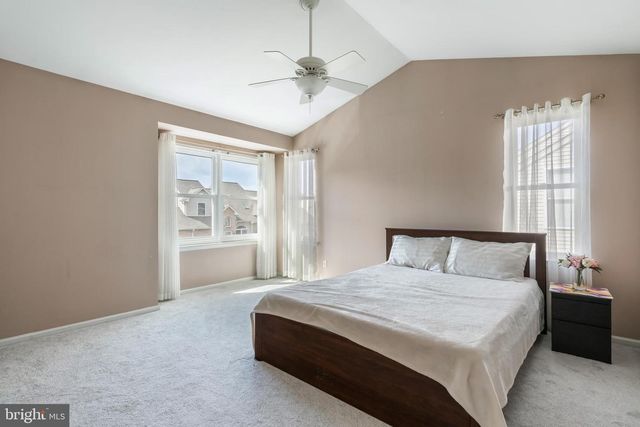 311 WINDSOR PL, Macungie, PA 18062