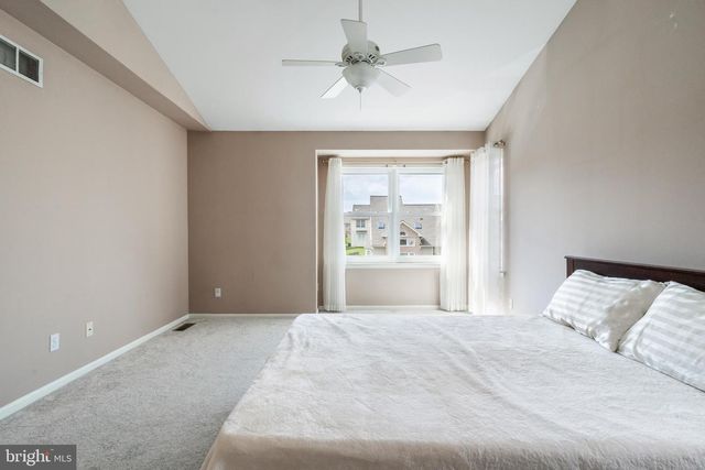 311 WINDSOR PL, Macungie, PA 18062