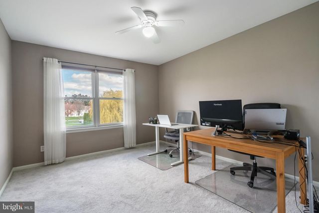 311 WINDSOR PL, Macungie, PA 18062