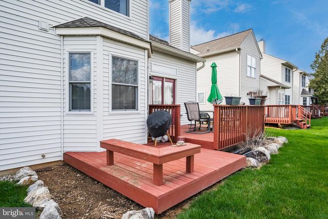 311 WINDSOR PL, Macungie, PA 18062
