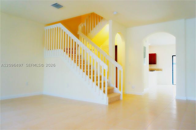 9345 W 33rd Ln, Hialeah, FL 33018