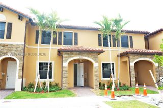 9345 W 33rd Ln, Hialeah, FL 33018