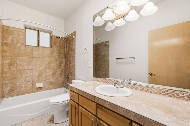 4712 Mi Cordelia Drive NW, Albuquerque, NM 87120