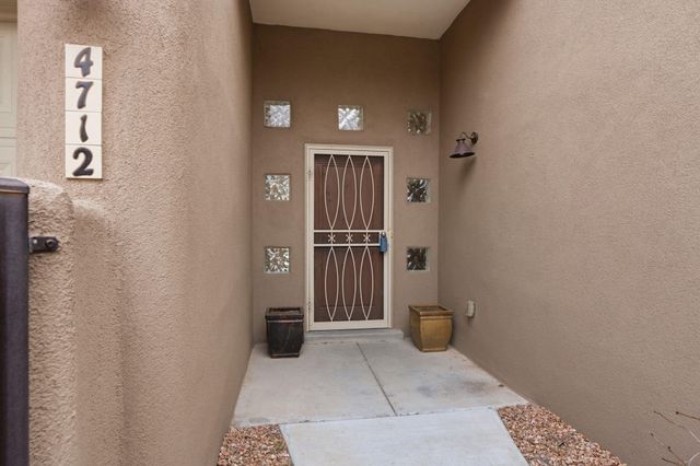 4712 Mi Cordelia Drive NW, Albuquerque, NM 87120