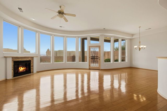 4712 Mi Cordelia Drive NW, Albuquerque, NM 87120