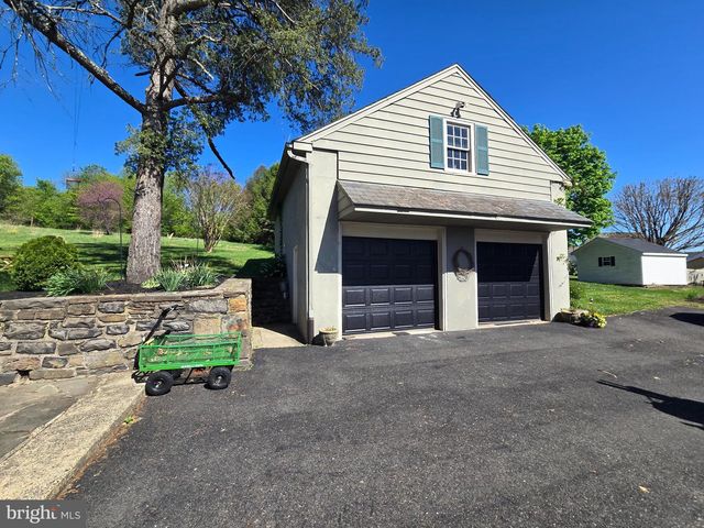 1703 LOWER STATE RD, Doylestown, PA 18901