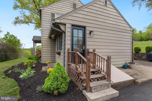 1703 LOWER STATE RD, Doylestown, PA 18901